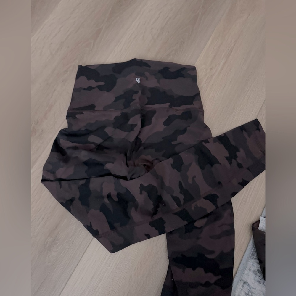 Lululemon Wunder Train Legging